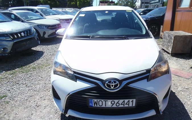 Toyota Yaris cena 11900 przebieg: 152500, rok produkcji 2015 z Lubsko małe 277